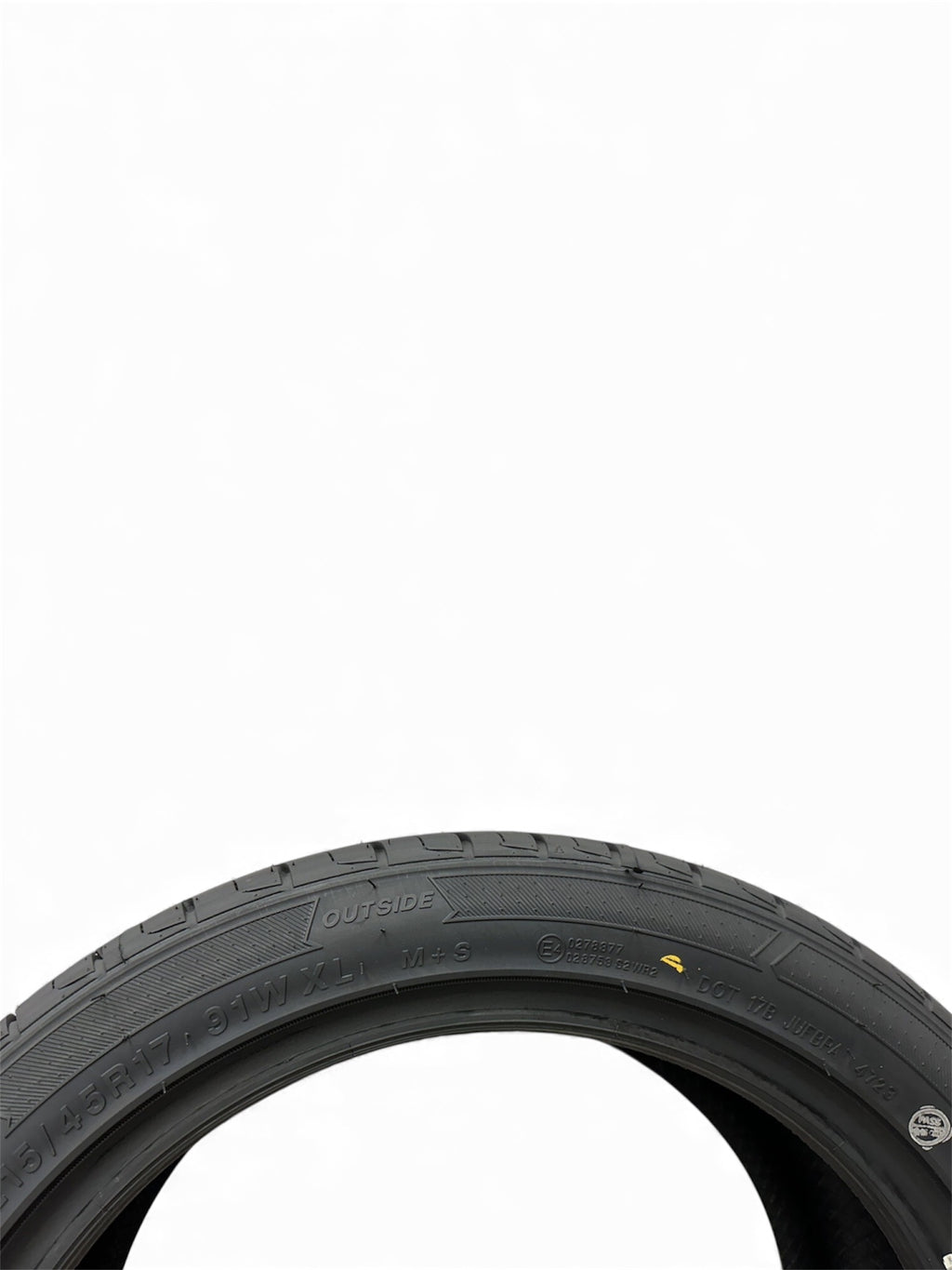 215/45ZR17 SONIX 91W XL BRAND NEW M+S TYRE C B LABELS